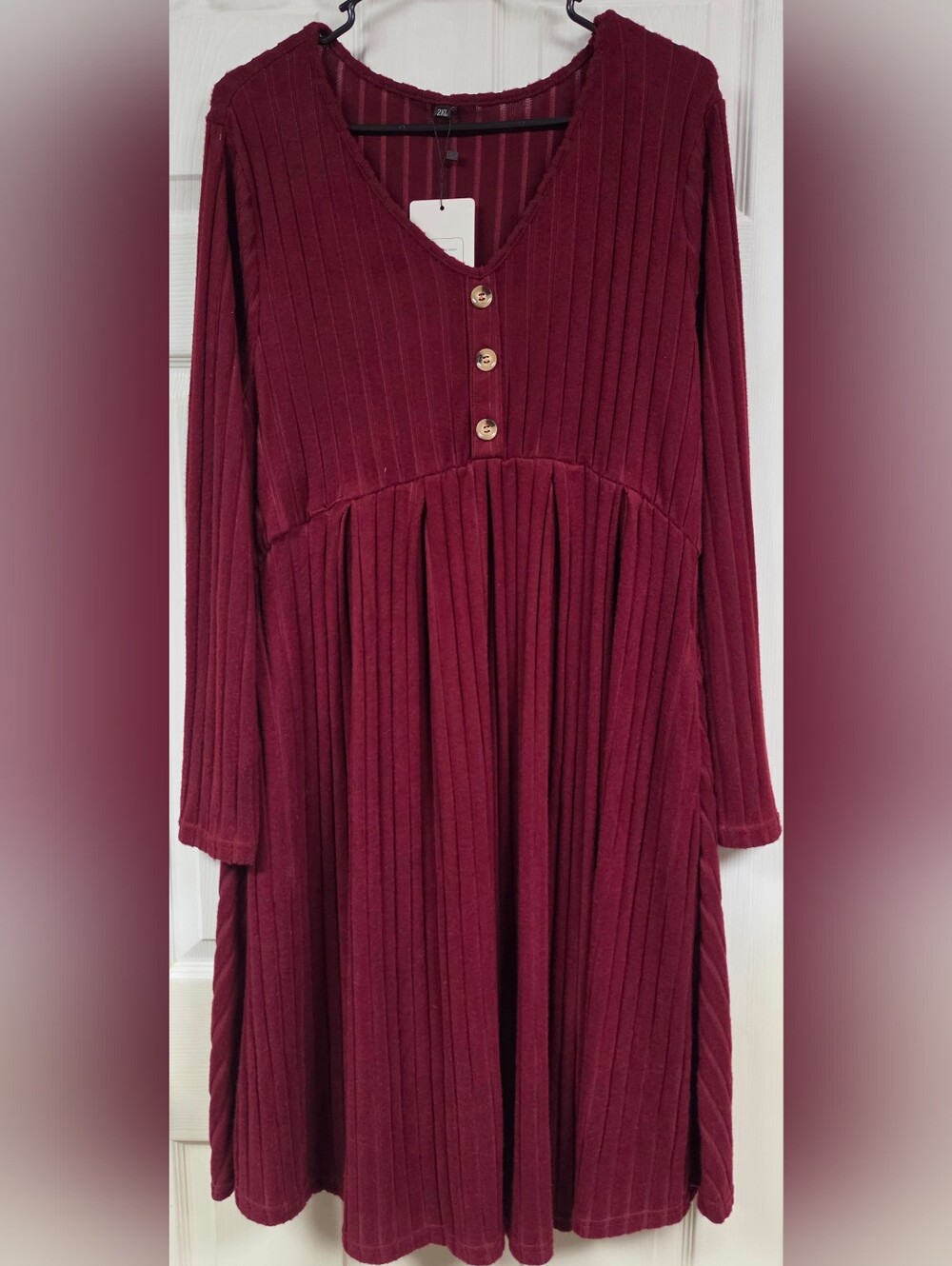 Long Sleeve Ribbed Dress - Picture 2 of 3